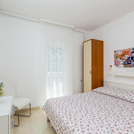 Apartman Vesna Malinska Exterior photo